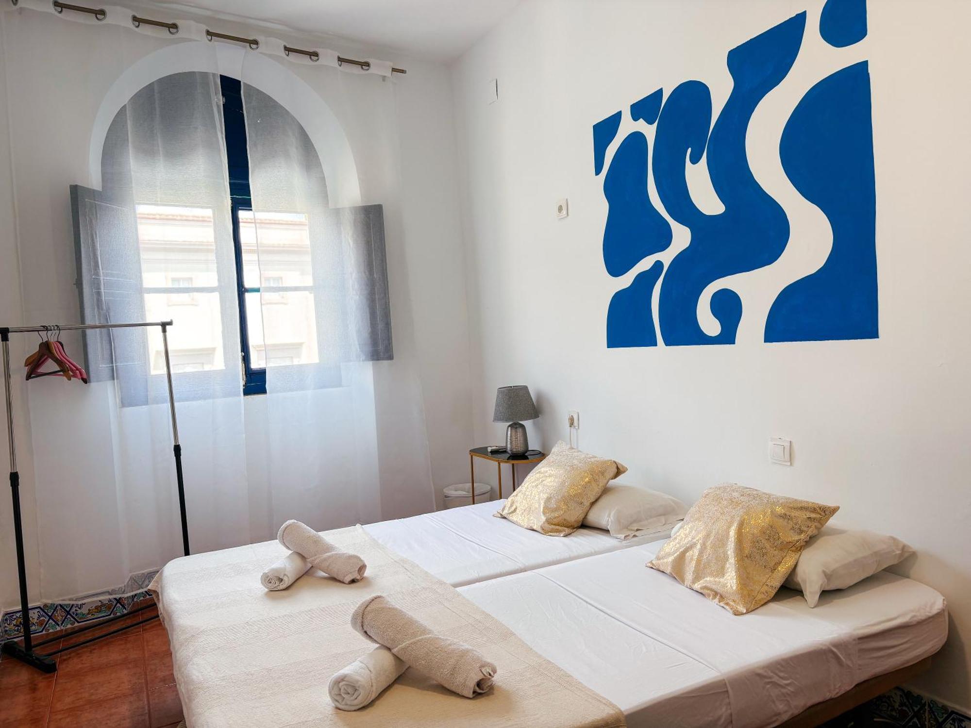 Kitsch Art Hostel Sevilla